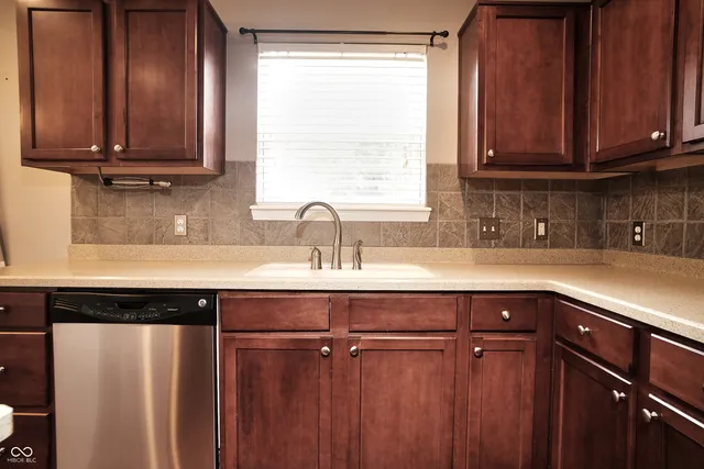 $2,500 | 11813 Traymoore Drive, Fishers, IN 46038