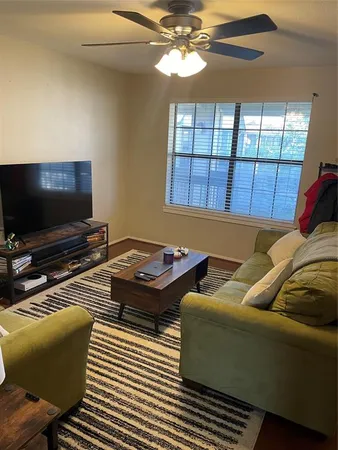 $169,900 | 218 North Texas Boulevard, Unit 303, Denton, TX 76201