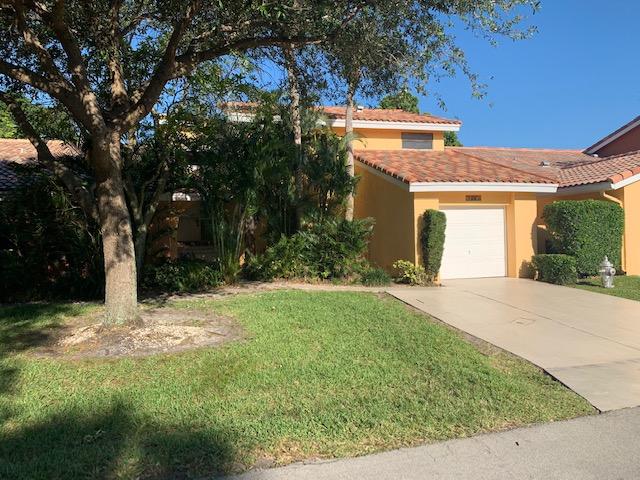 20861 Del Luna Drive Boca Raton, FL 33433 - Photo 2 of 20 IMG_1894
