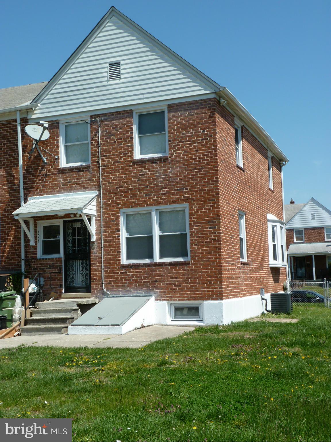 1551 Gleneagle Road Baltimore, MD 21239 - Photo 2 of 30 Exterior (Rear)