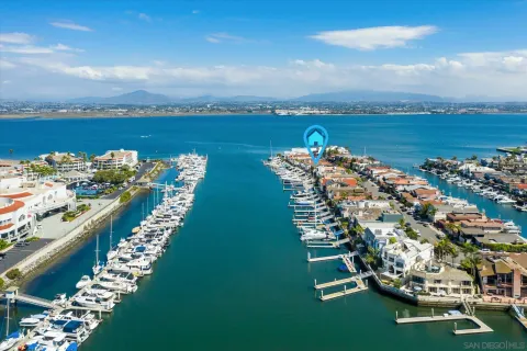 $5,800,000 | 25 The Point, Coronado, CA 92118