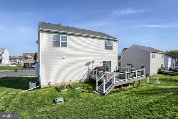 $729,000 | 5044 Bellflower Drive, Schnecksville, PA 18078