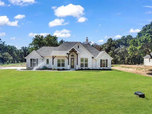 $539,900 | 1012 Arbor Vista Drive, Azle, TX 76020