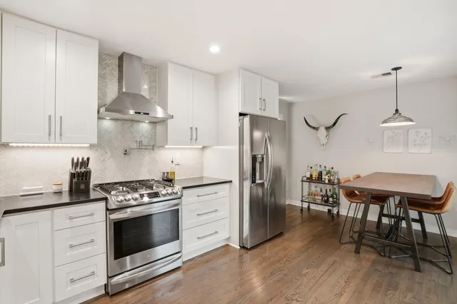 $700,000 | 5210 Ashcroft Avenue, North Charleston, SC 29405