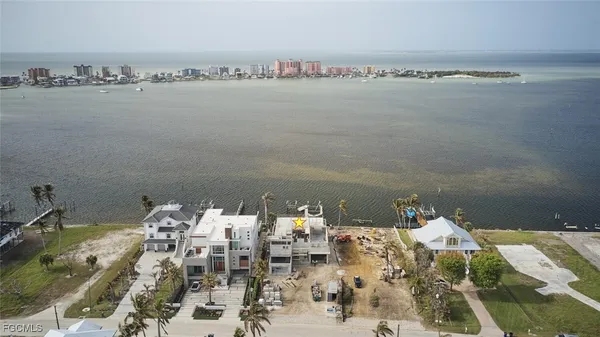 an aerial view of a building