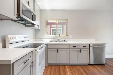 $449,000 | 5473 Adobe Falls Road, Unit 9, San Diego, CA 92120