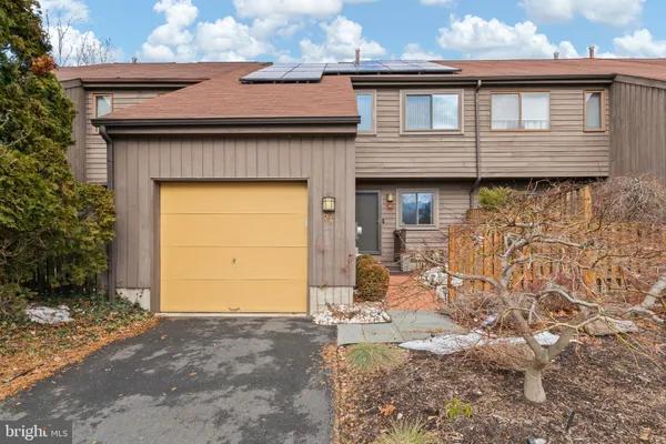 $390,000 | 24 Jacob Court, Ewing, NJ 08628