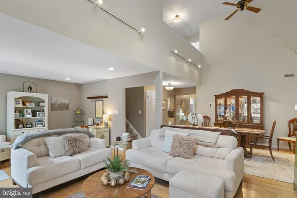 $390,000 | 24 Jacob Court, Ewing, NJ 08628