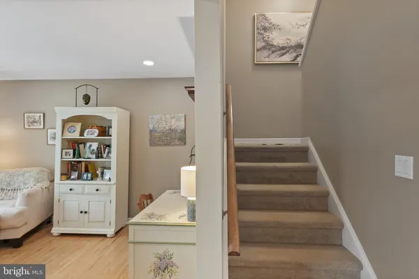 $390,000 | 24 Jacob Court, Ewing, NJ 08628