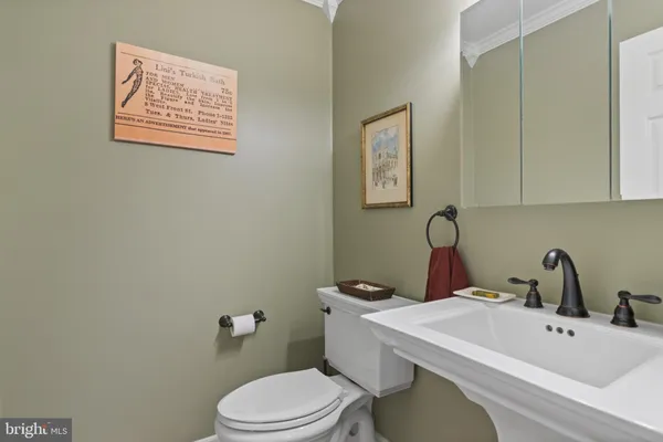 $390,000 | 24 Jacob Court, Ewing, NJ 08628