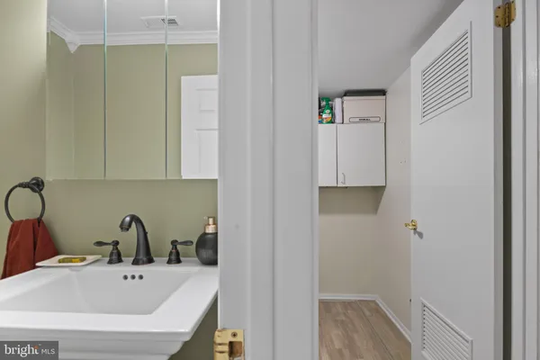 $390,000 | 24 Jacob Court, Ewing, NJ 08628