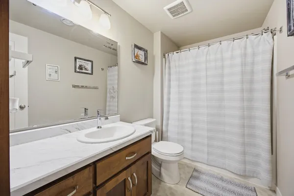 $309,400 | 4522 18th Street South, Moorhead, MN 56560