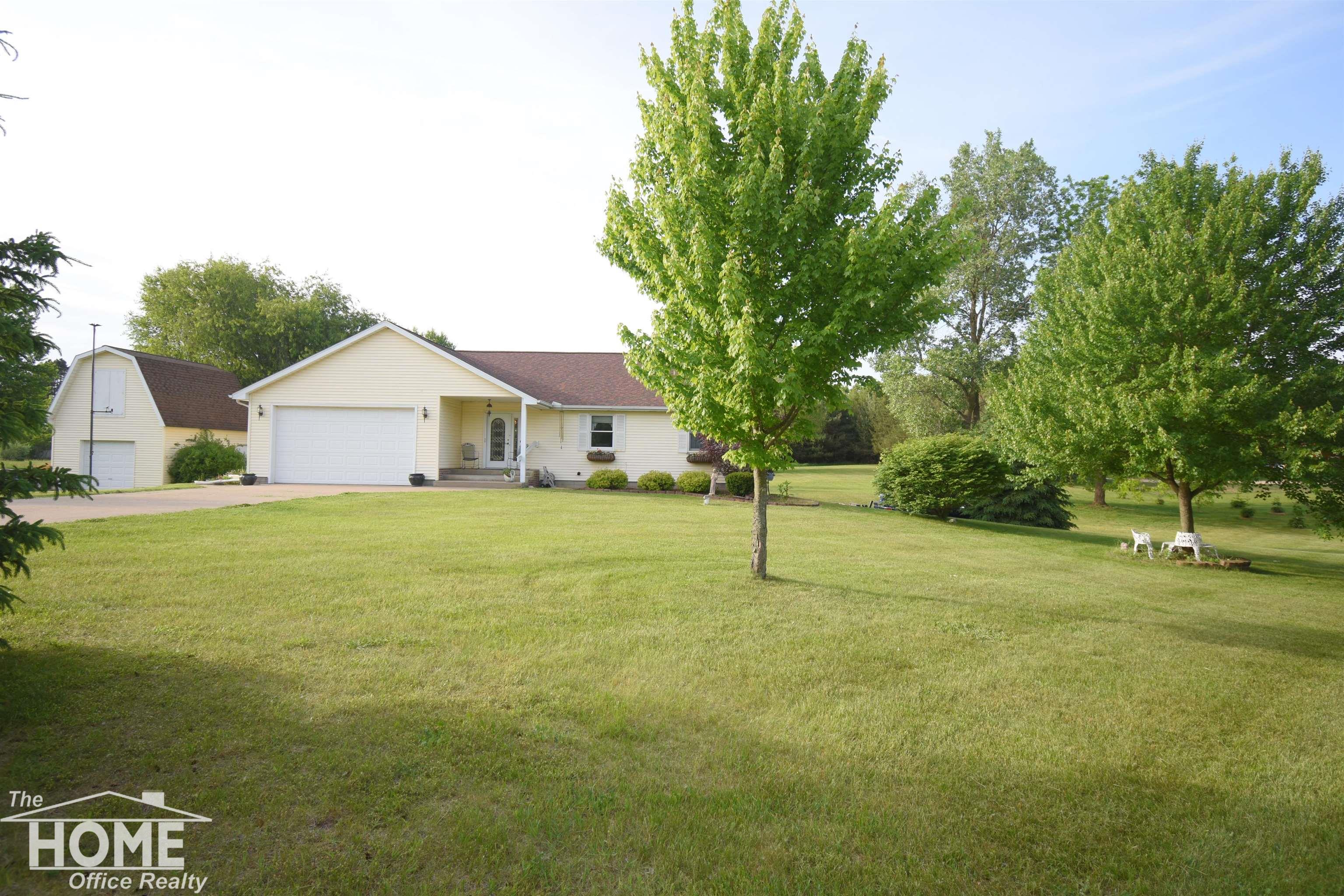 3738 West Bath Road Perry, MI 48872 - Photo 2 of 29
