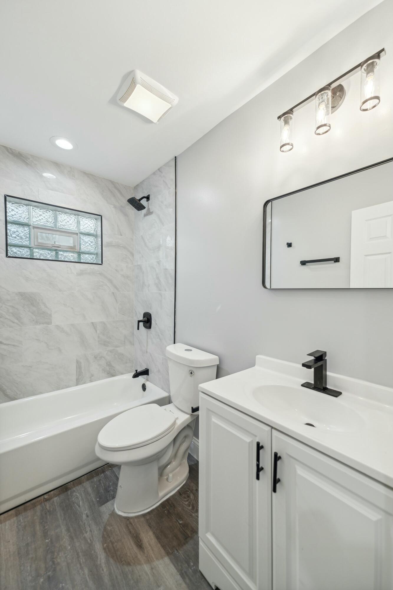 773 Taney Place Gary, IN 46404 - Photo 14 of 15 1333x2000