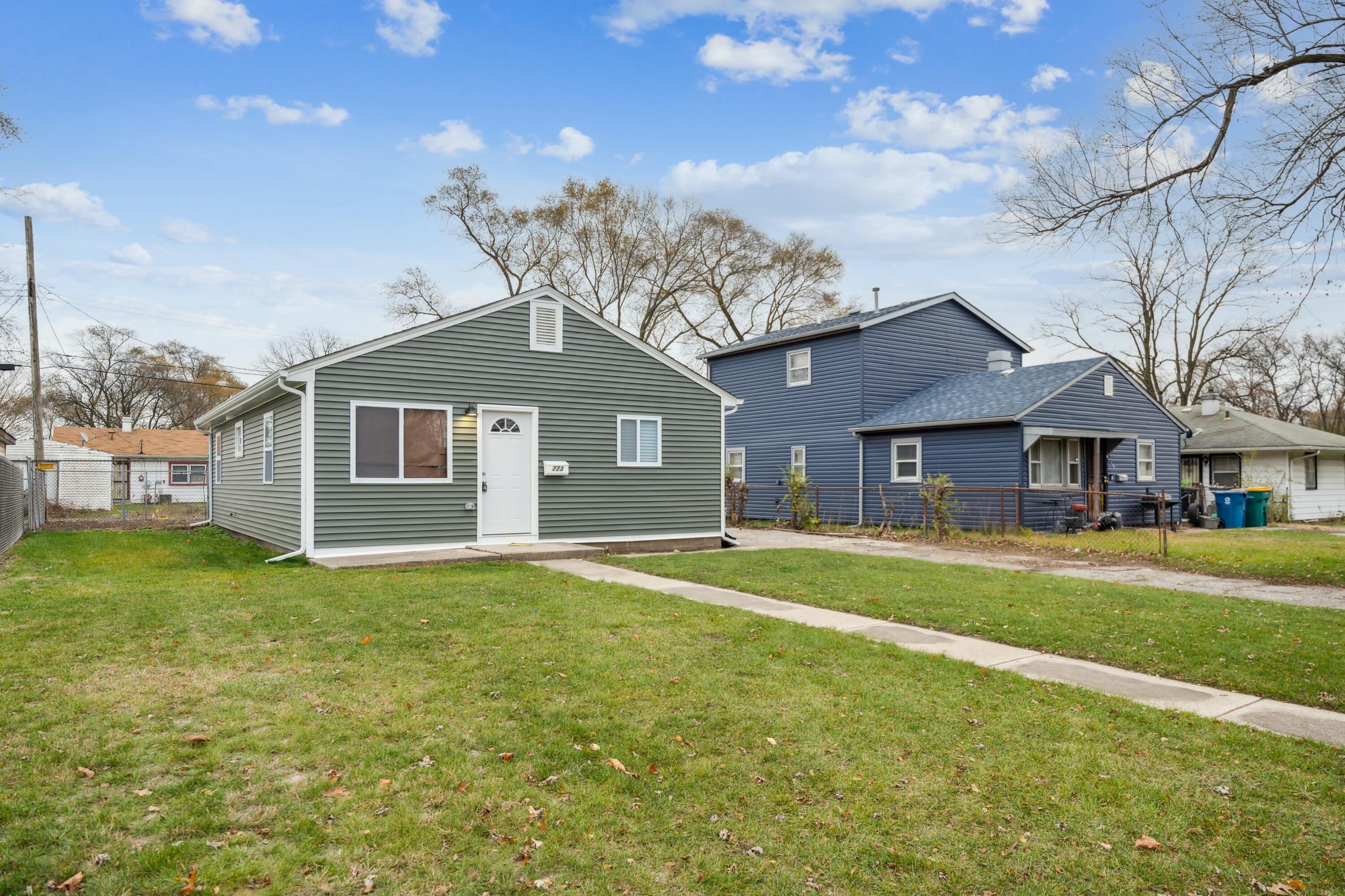 773 Taney Place Gary, IN 46404 - Photo 3 of 15 3000x1999