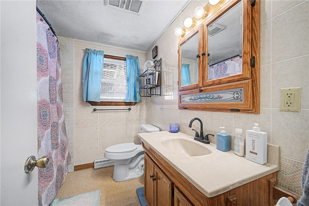 374 Thibeault Avenue Woonsocket, RI 02895 - Photo 18 of 31