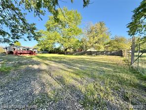 5288 Torrey Road Flint, MI 48507 - Photo 34 of 41