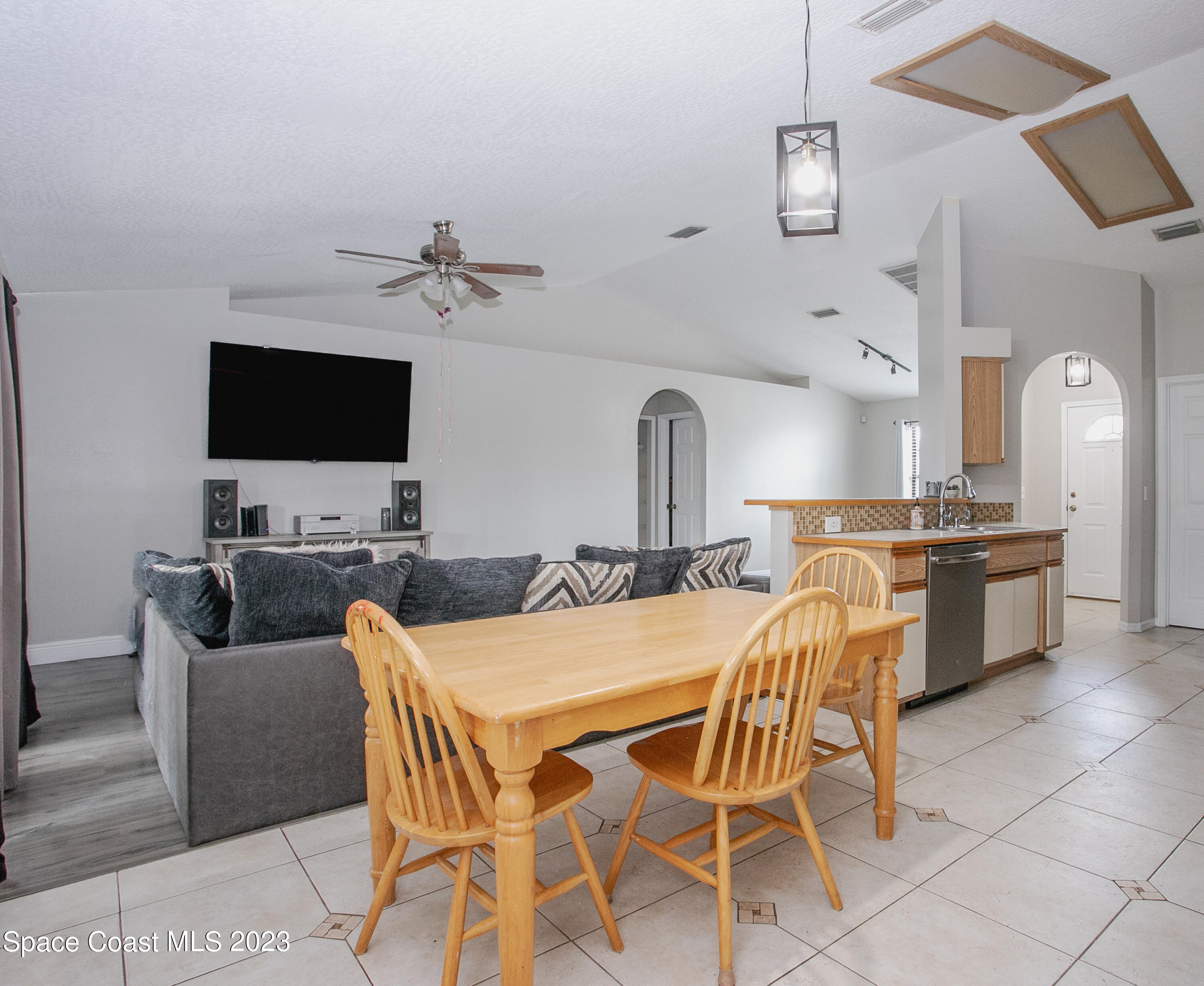 1679 Palm Ridge Road Melbourne, FL 32935 - Photo 12 of 28 Dining Room
