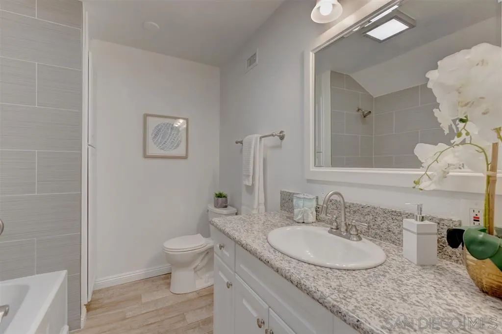 2578 Granada Circle Spring Valley, CA 91977 - Photo 10 of 25 Gallery Image 10