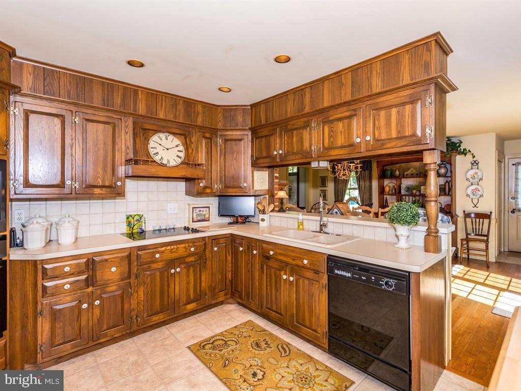 2161 Brockton Road Lancaster, PA 17601 - Photo 13 of 32 Gallery Image 13