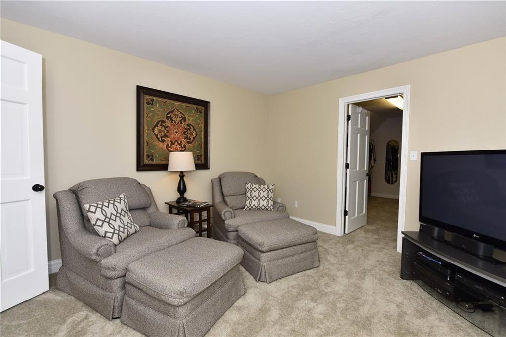 12300 Bridgewater Road Indianapolis, IN 46256 - Photo 11 of 24