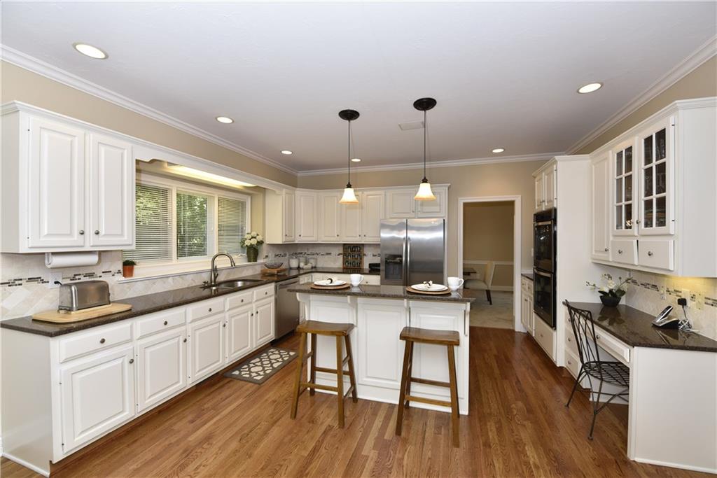 12300 Bridgewater Road Indianapolis, IN 46256 - Photo 6 of 24