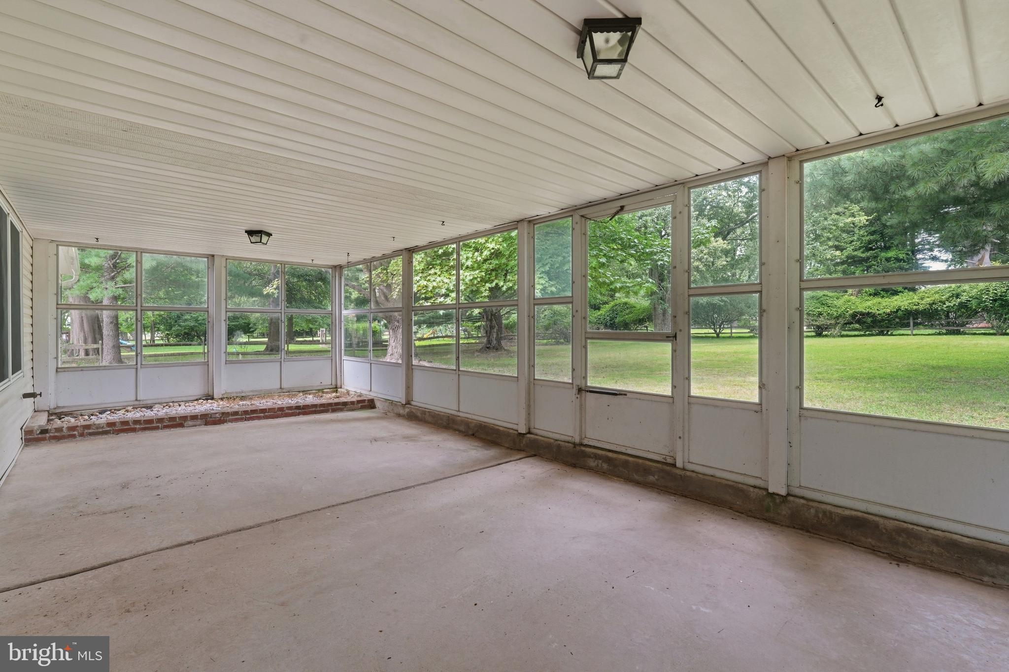 300 New Road Southampton, PA 18966 - Photo 34 of 45 Gallery Image 34