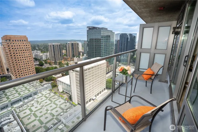 $897,500 | 650 Bellevue Way Northeast, Unit 2505, Bellevue, WA 98004