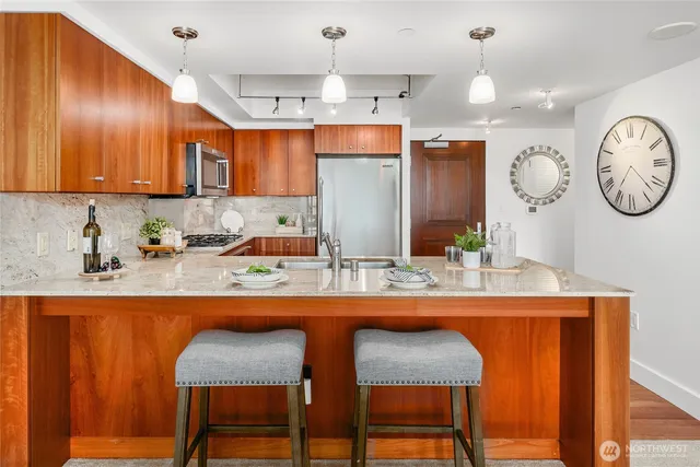 $897,500 | 650 Bellevue Way Northeast, Unit 2505, Bellevue, WA 98004