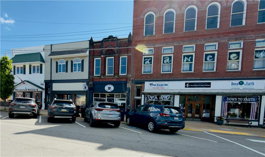 7 Old Fredonia Road Mercer, PA 16137 - Photo 31 of 38 Main street shops in Mercer PA