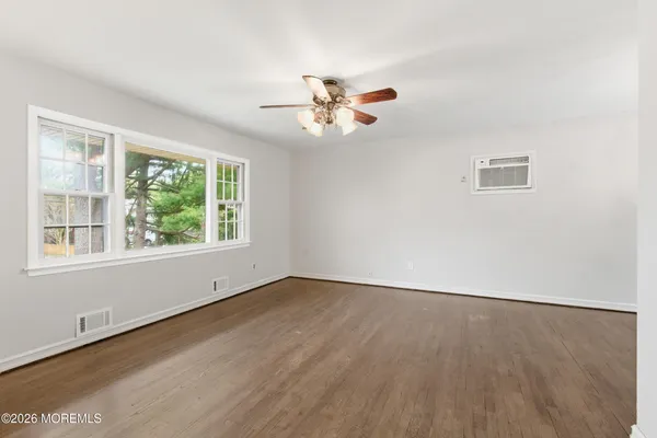 $3,500 | 536 River Drive, Toms River, NJ 08753