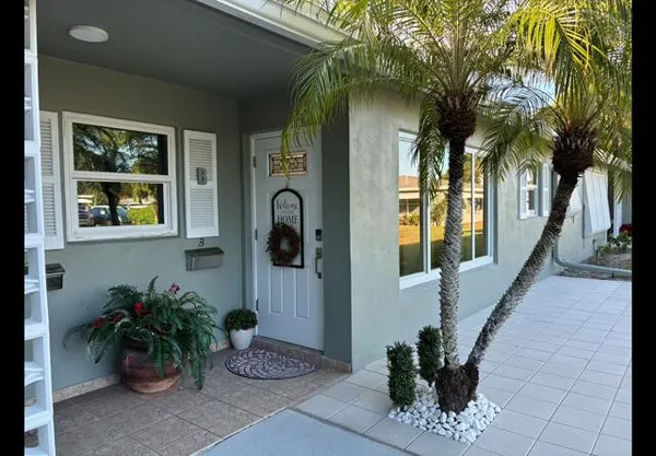 $235,000 | 917 South Drive Terrace, Unit B, Delray Beach, FL 33445