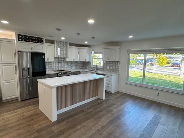 $235,000 | 917 South Drive Terrace, Unit B, Delray Beach, FL 33445