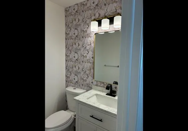 $235,000 | 917 South Drive Terrace, Unit B, Delray Beach, FL 33445