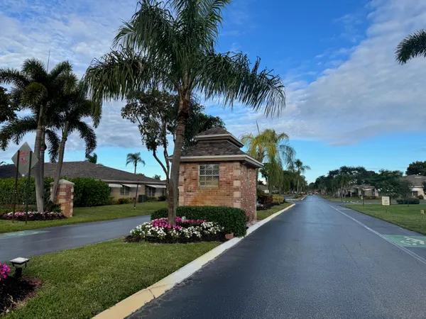 $235,000 | 917 South Drive Terrace, Unit B, Delray Beach, FL 33445