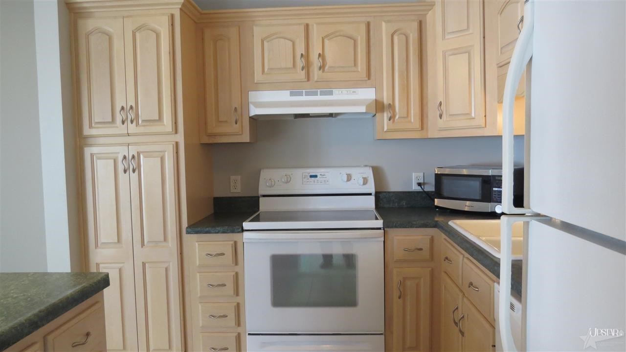 8986 East Hatchery Road, Unit 4 Syracuse, IN 46567 - Photo 10 of 18 Gallery Image 10