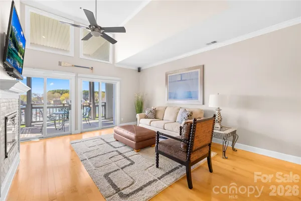 $649,000 | 18700 Nautical Drive, Unit 303, Cornelius, NC 28031