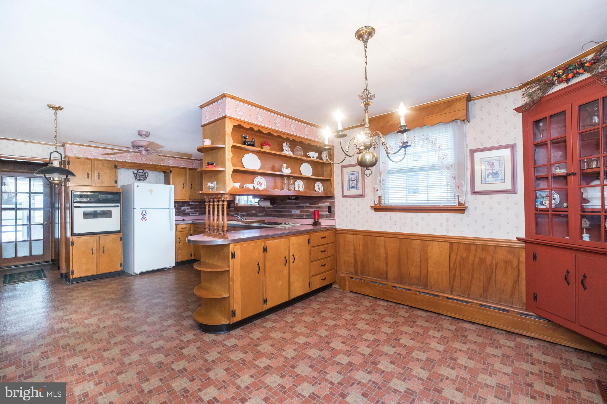 505 Overhill Road Conshohocken, PA 19428 - Photo 7 of 29 Gallery Image 7
