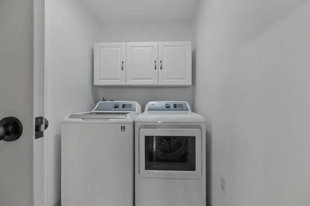 $725,000 | 6 Wabasso Terrace, Middletown, RI 02842