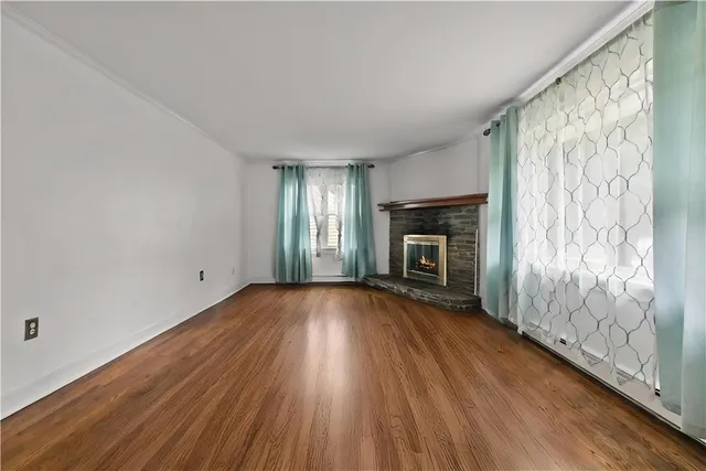 $725,000 | 6 Wabasso Terrace, Middletown, RI 02842