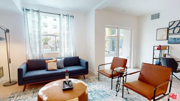 $2,681 | 10568 Promenade Gateway, Unit 211, El Monte, CA 91731
