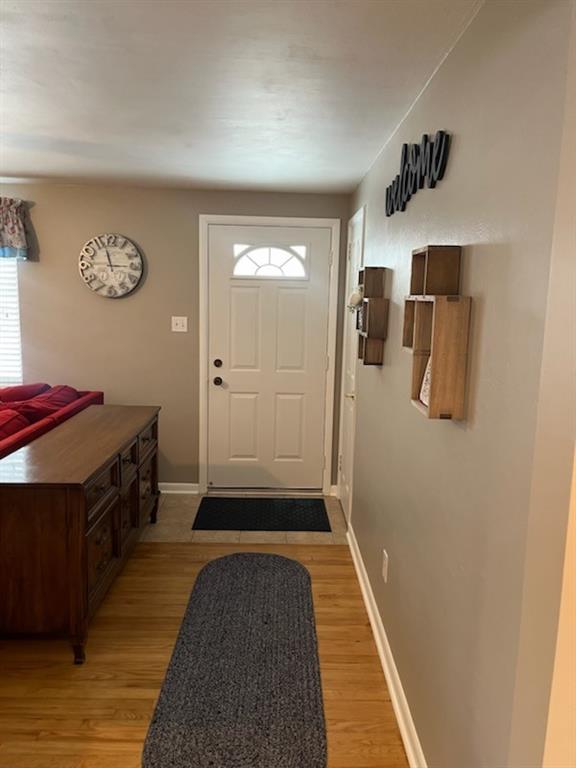 1612 McCully Road Pittsburgh, PA 15234 - Photo 3 of 27 Gallery Image 3