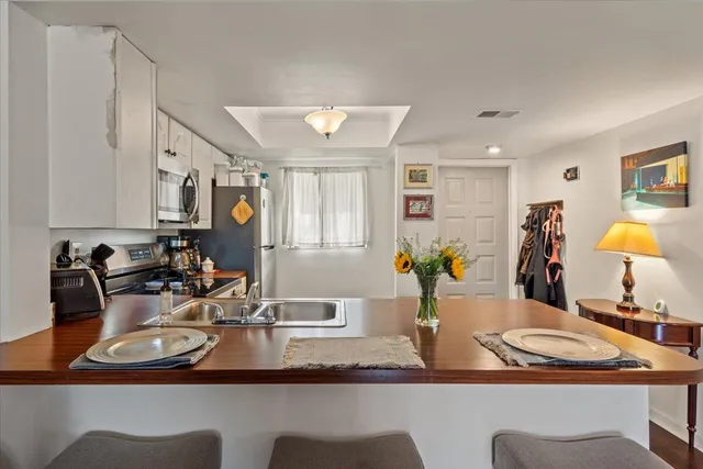 $210,000 | 2901 Dove Haven Court, Unit 201A, Charleston, SC 29414