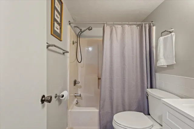 $210,000 | 2901 Dove Haven Court, Unit 201A, Charleston, SC 29414