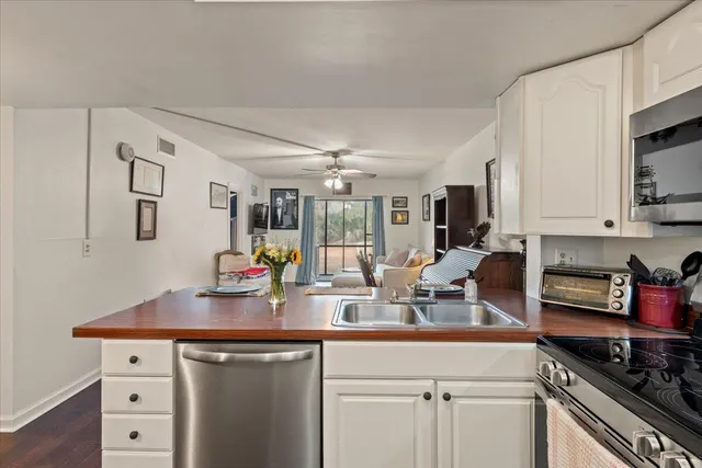 $210,000 | 2901 Dove Haven Court, Unit 201A, Charleston, SC 29414