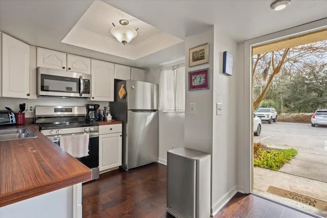 $210,000 | 2901 Dove Haven Court, Unit 201A, Charleston, SC 29414