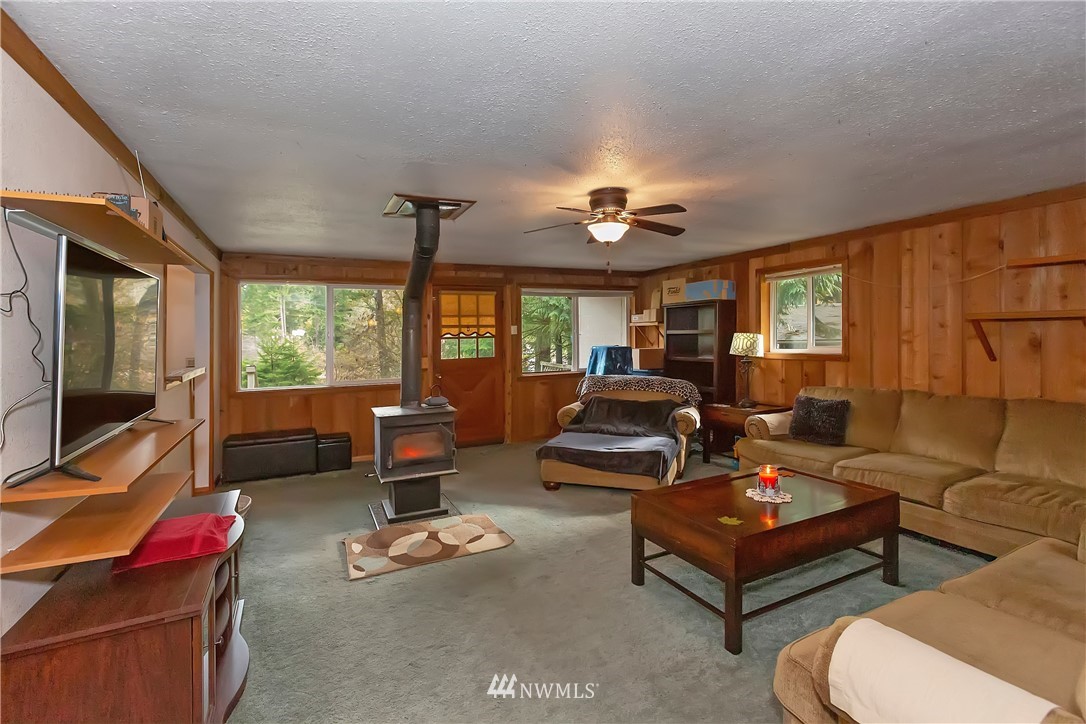 9956 Fairview Lake Road Southwest Port Orchard, WA 98367 - Photo 19 of 33 Gallery Image 19