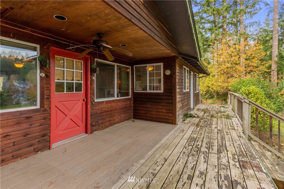 9956 Fairview Lake Road Southwest Port Orchard, WA 98367 - Photo 26 of 33 Gallery Image 26