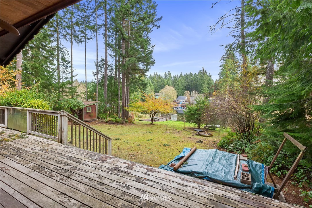 9956 Fairview Lake Road Southwest Port Orchard, WA 98367 - Photo 27 of 33 Gallery Image 27