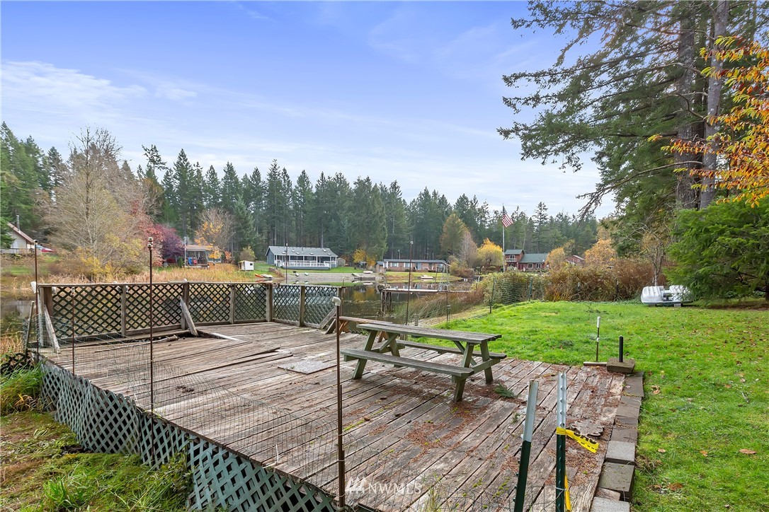 9956 Fairview Lake Road Southwest Port Orchard, WA 98367 - Photo 29 of 33 Gallery Image 29